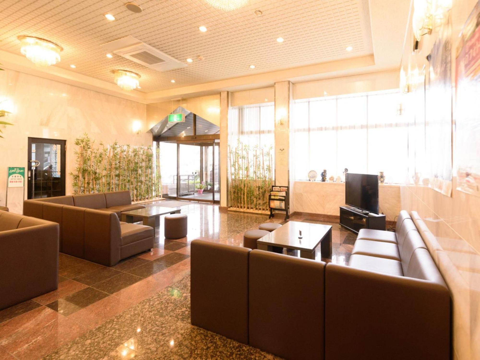 Business Hotel Kawakami Кумано Екстериор снимка