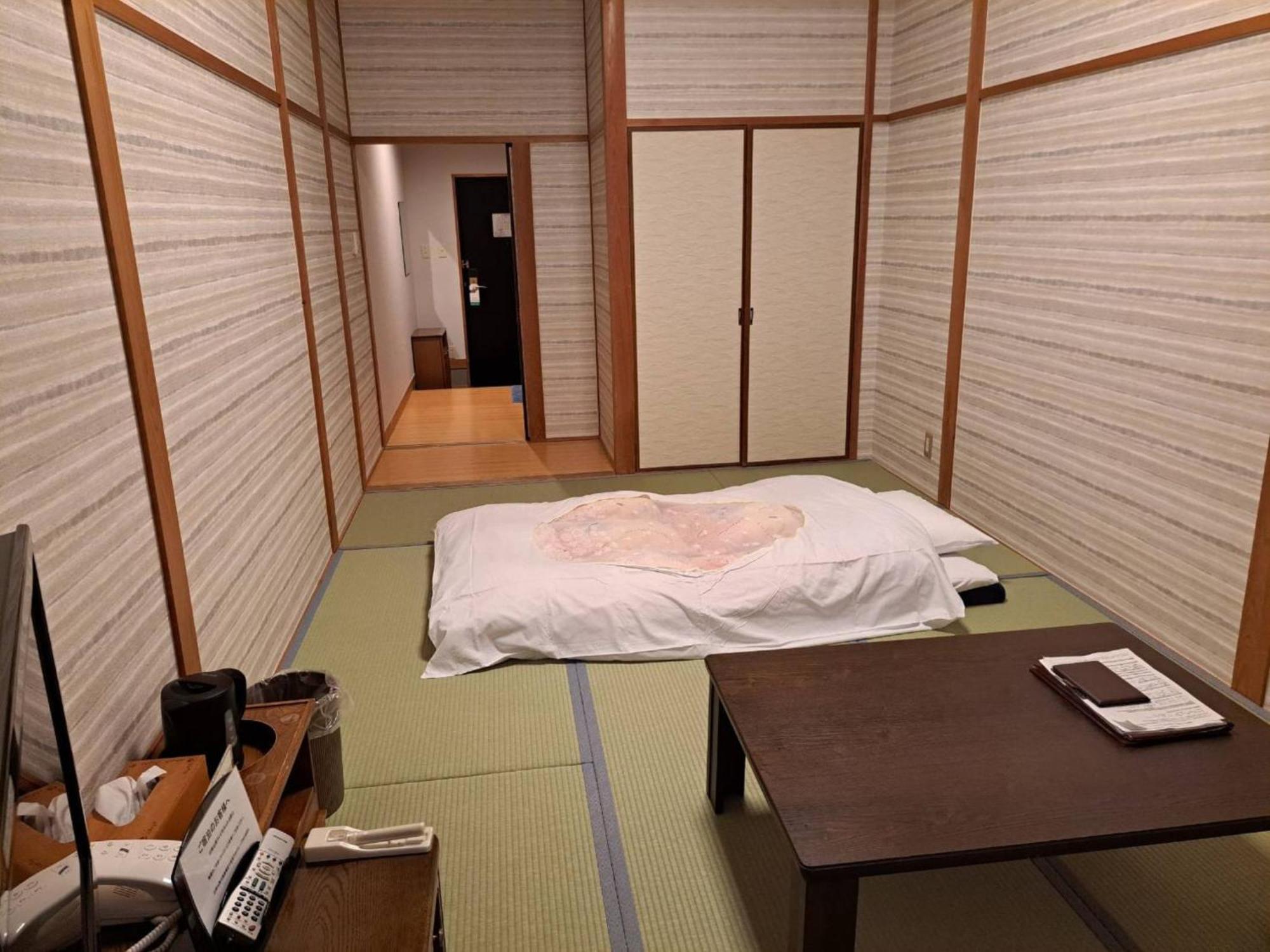 Business Hotel Kawakami Кумано Екстериор снимка
