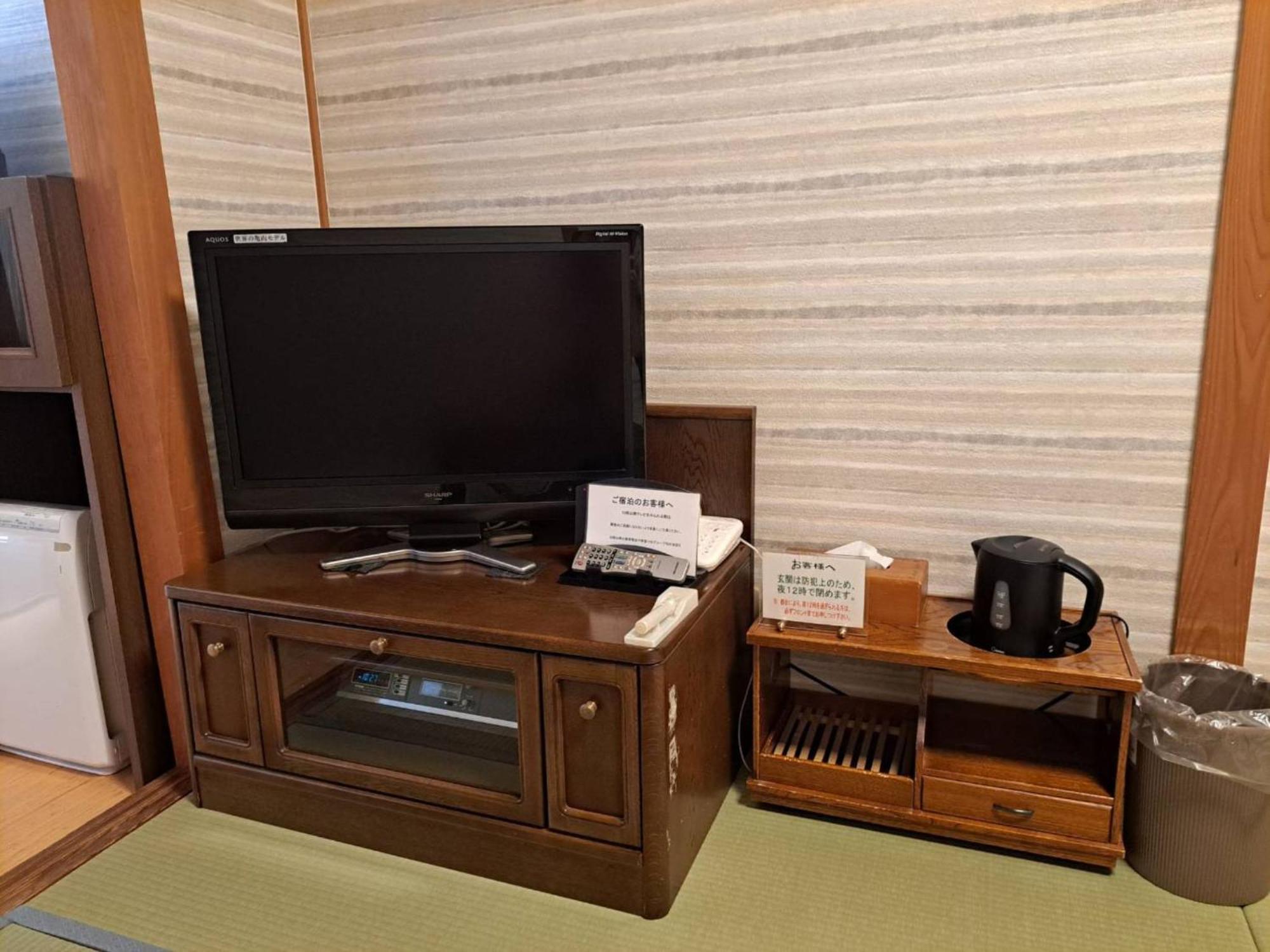 Business Hotel Kawakami Кумано Екстериор снимка