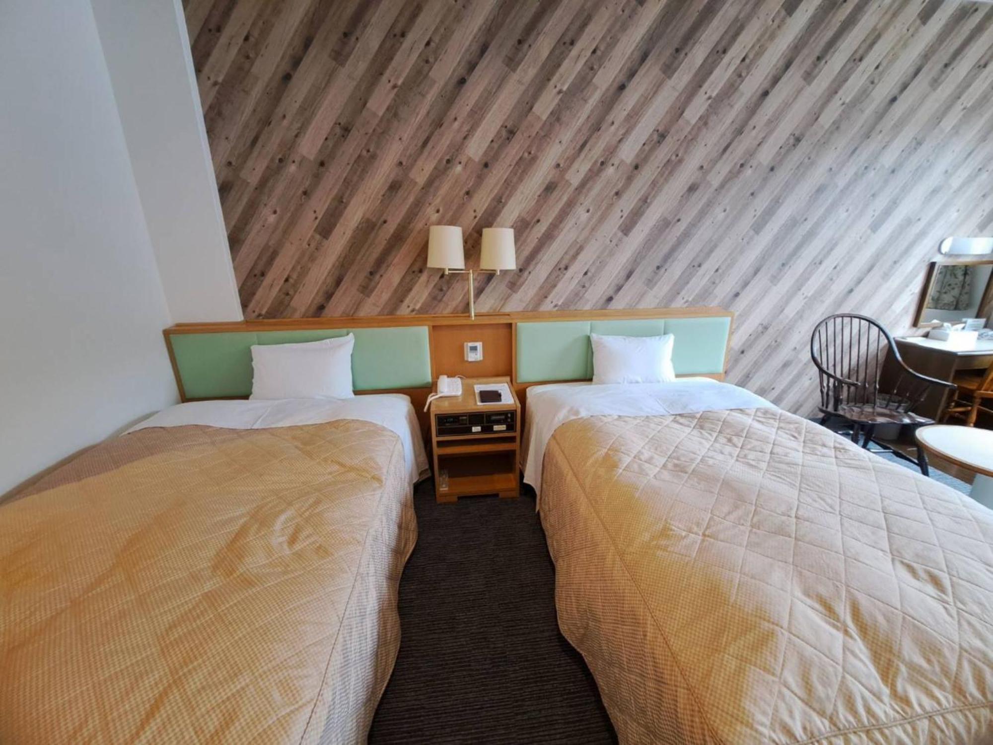 Business Hotel Kawakami Кумано Екстериор снимка