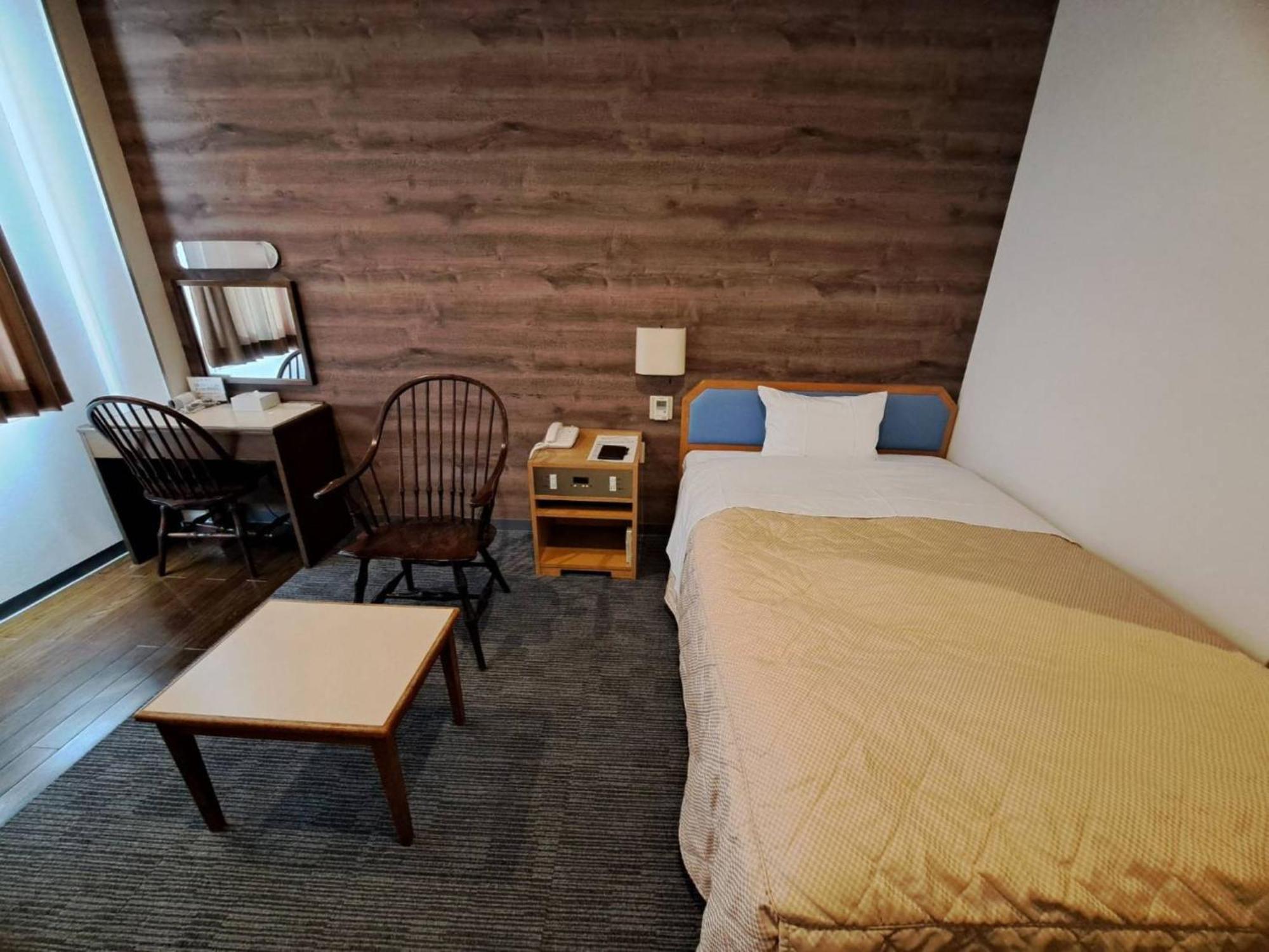 Business Hotel Kawakami Кумано Екстериор снимка