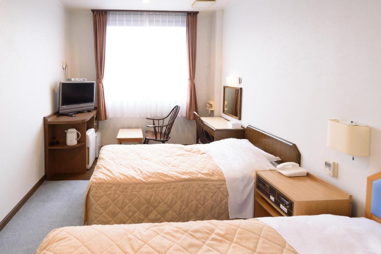 Business Hotel Kawakami Кумано Екстериор снимка